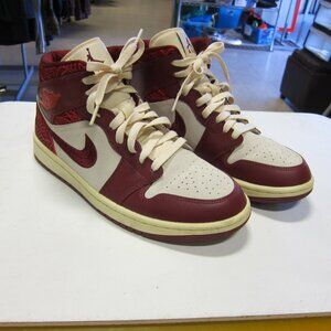 Nike Air Jordan 1 Mid SE Team Red Women's 9 Red Tiki Leaf/Sail/Cream Shoes